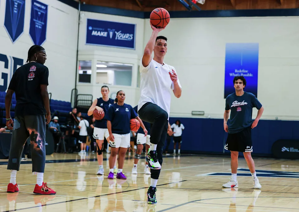 Jeremy Lin leading JLIN NextGen Camp